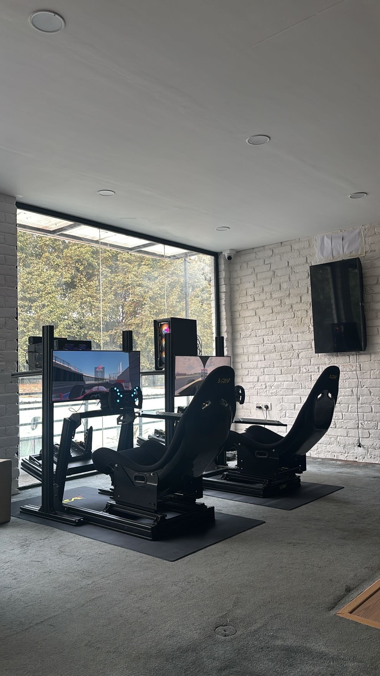 VRH F-Pro Formula Style Cockpit