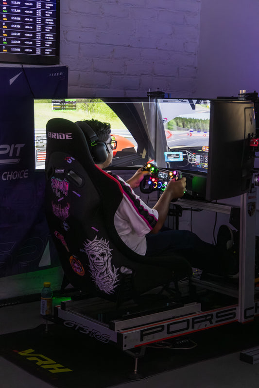 SIMULATOR LOUNGE BOOKING-Static F1 Simulator