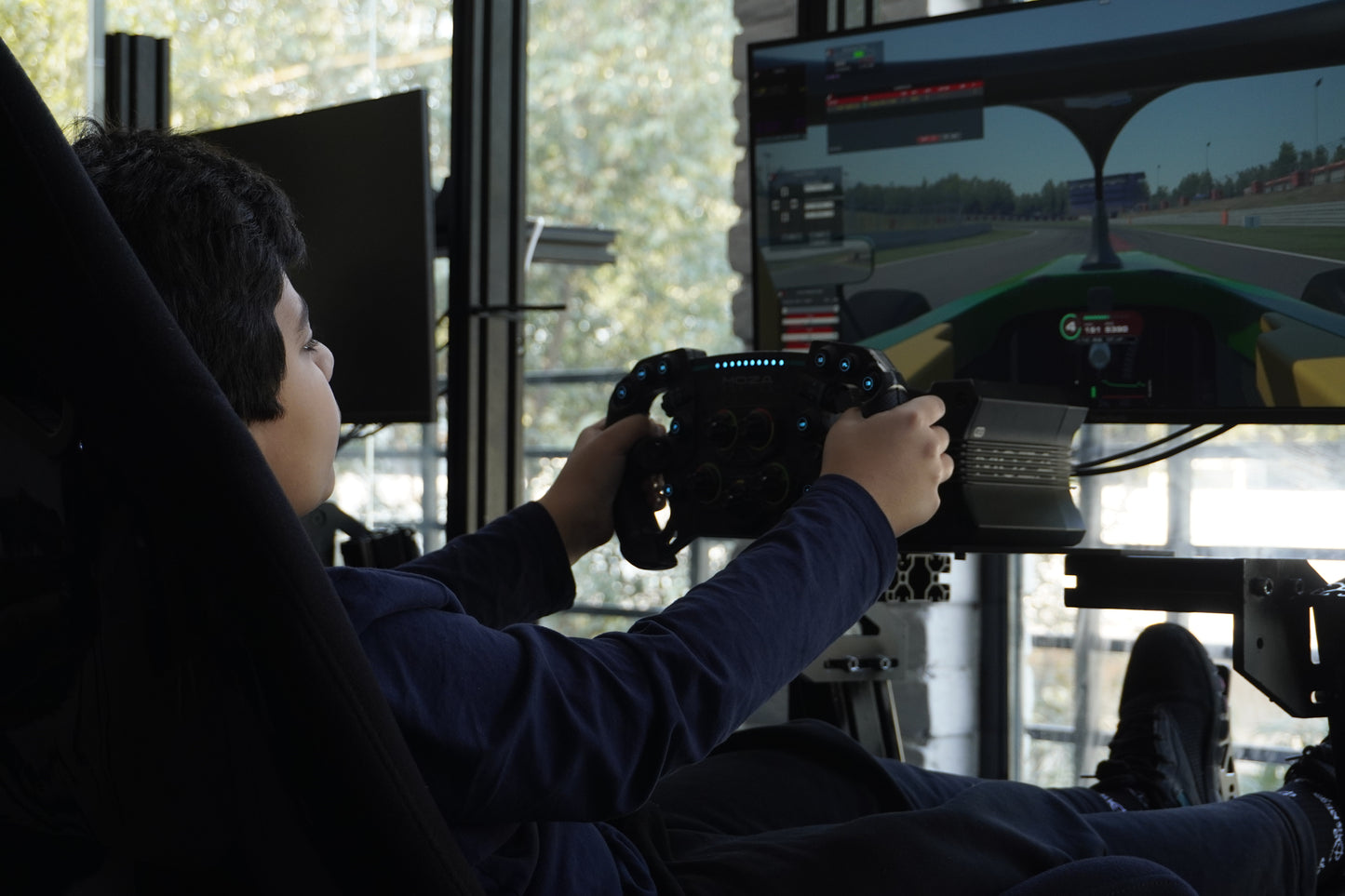 SIMULATOR LOUNGE BOOKING-Static F1 Simulator