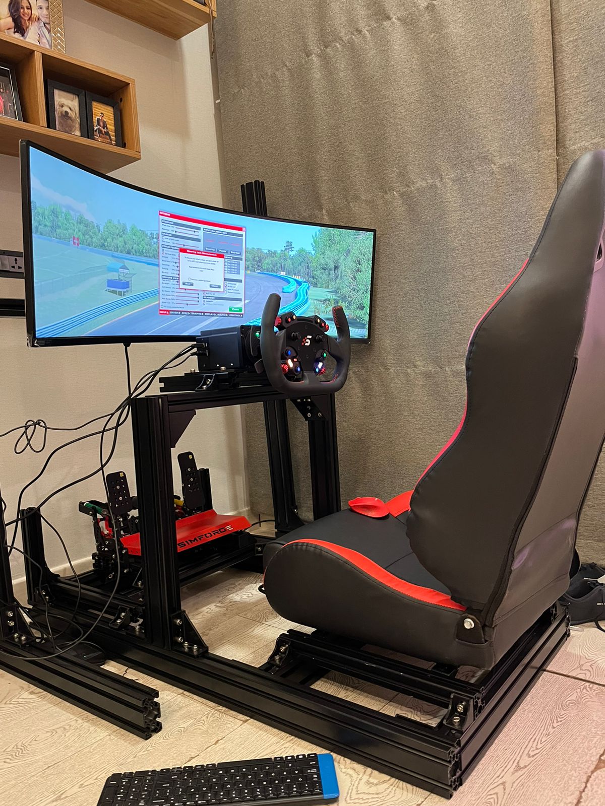 VRH-1 Aluminium Extrusion Cockpit with Racing Seat
